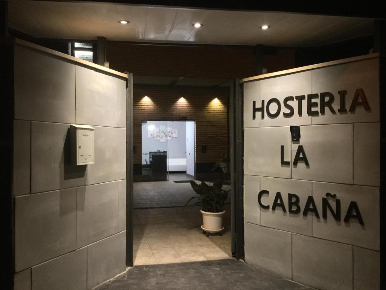H La Cabana Pozuelo de Alarcon Luaran gambar
