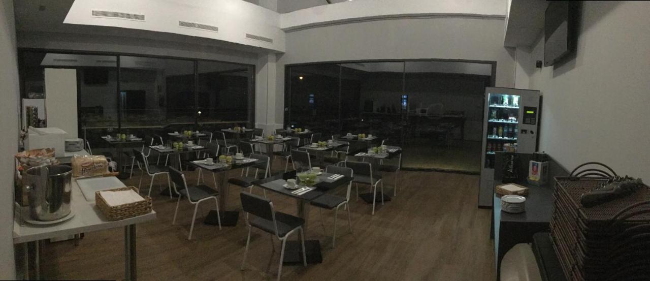 H La Cabana Pozuelo de Alarcon Luaran gambar